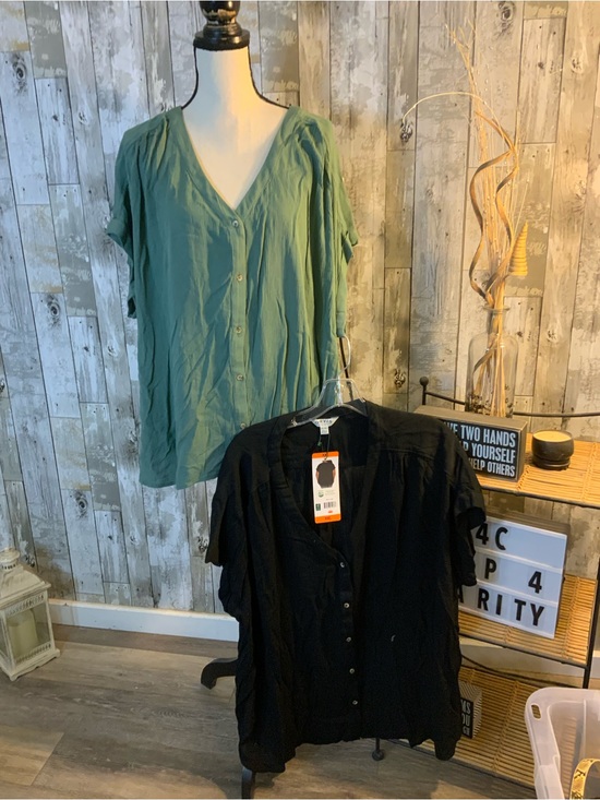 Orvis Tops - Orvis Set of Two Button-Front V-Neck Blouse in Sage and Black